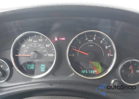 2016 Jeep Wrangler Willys Wheeler z USA, uszkodzony, nr VIN 1C4AJWAG8GL248344